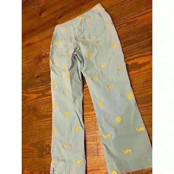 Lilly Pulitzer Classic Capri Whales and Shells in Cape Cod Blue, size 2 - Picture 2 of 11
